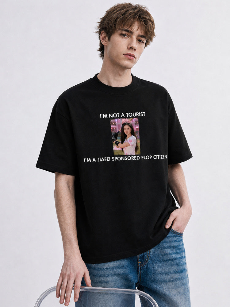 JIAFEI “I'M NOT A TOURIST, I'M A JIAFEI SPONSORED FLOP CITIZEN” Graphic Oversized T-Shirt
