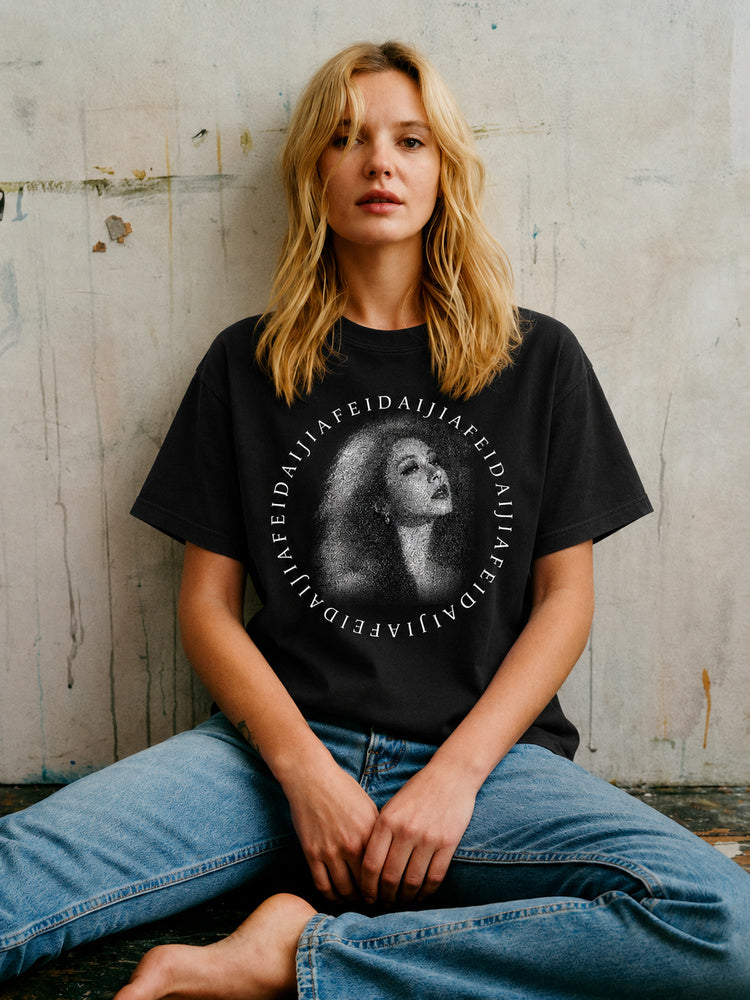 JIAFEI Dotted Portrait & Circular Text Graphic Oversized T-Shirt