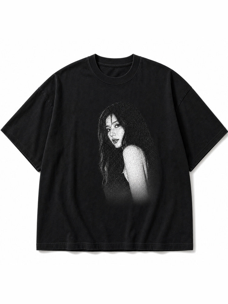 "Jiafei Window Shadow" Portrait T-Shirt