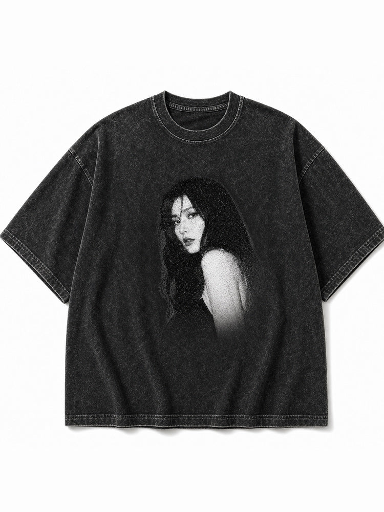 JIAFEI Dotted Gradient Portrait Graphic Oversized T-Shirt